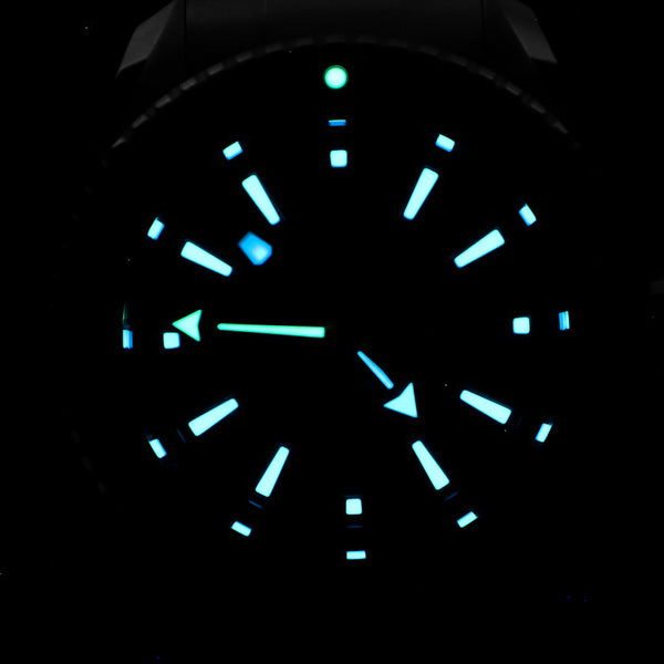 Reloj Omega para caballero modelo Seamaster professional ultra deep.