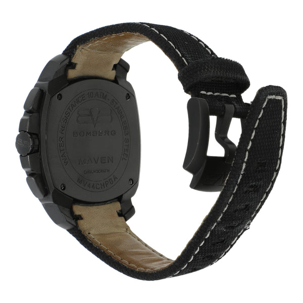 Reloj Bomberg para caballero modelo Maven.