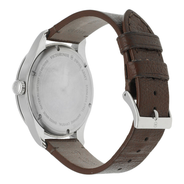 Reloj Victorinox Swiss Army para caballero modelo Alliance.