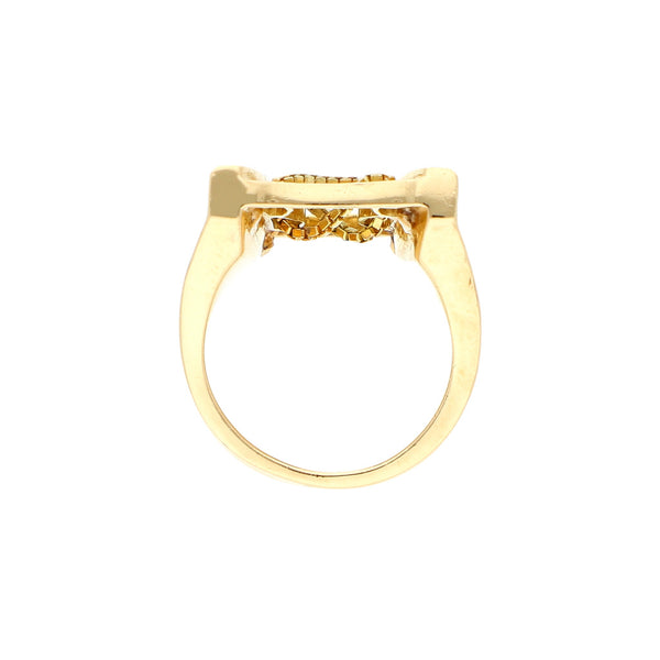 Anillo Calado con diamantes en oro 18 kilates.