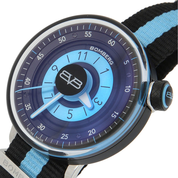 Reloj Bomberg para dama en acero y textil.