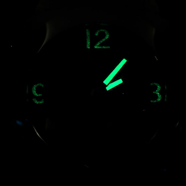 Reloj Guess para caballero en acero inoxidable.