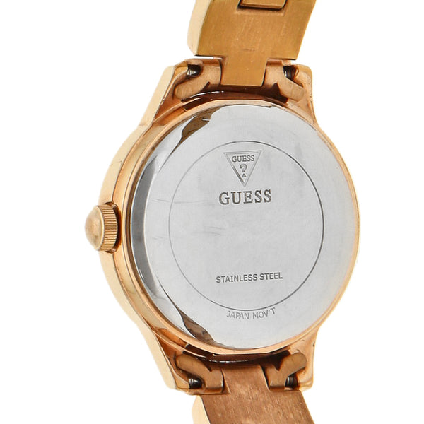 Reloj Guess para dama en acero chapa.