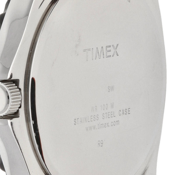 Reloj Timex para caballero en acero caucho.