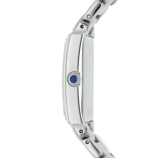 Reloj Bulova para dama en acero inoxidable.