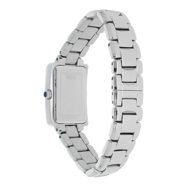 Reloj Bulova para dama en acero inoxidable.