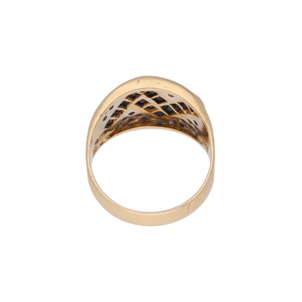 Anillo diseño especial con diamantes y zafiros en oro amarillo 18 kilates.
