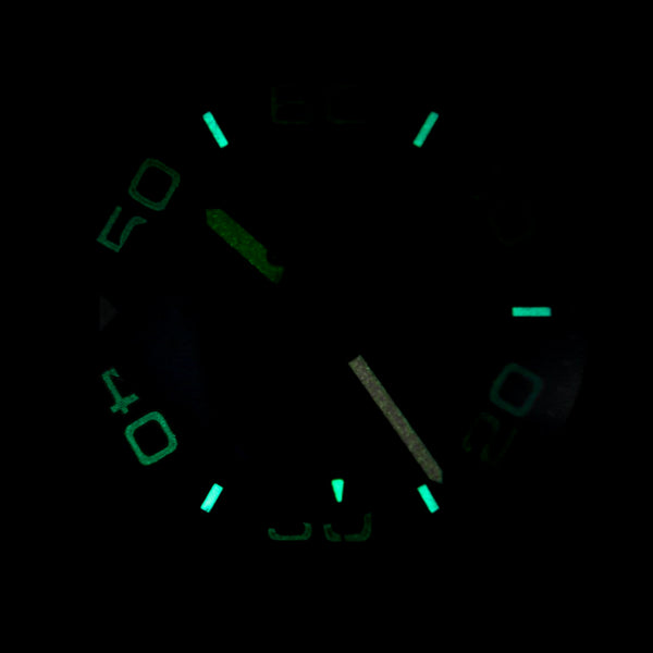 Reloj Bomberg para caballero modelo Bolt 68.
