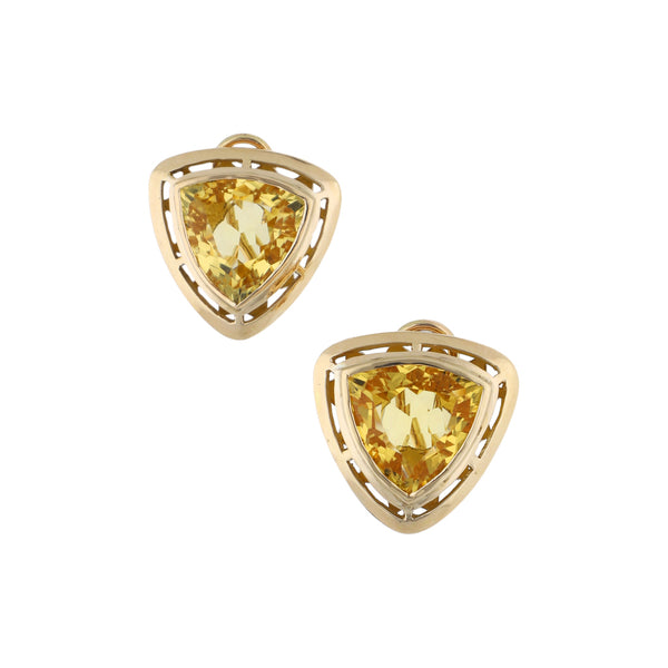 Aretes diseño especial con cuarzos en oro amarillo 14 kilates.