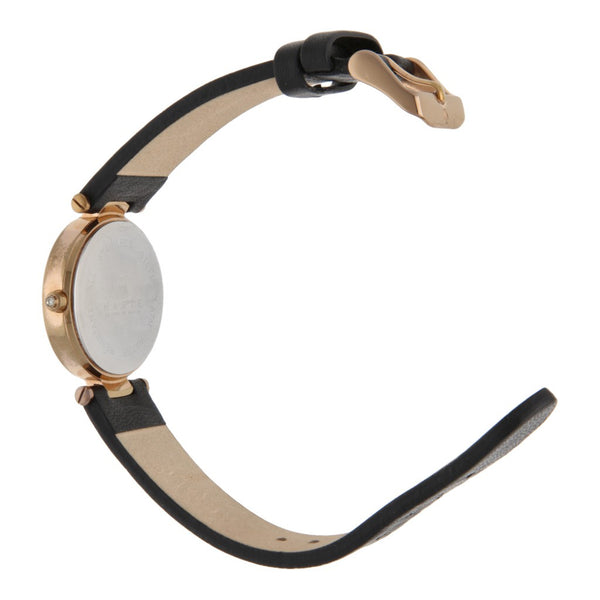 Reloj Haste para dama en acero chapa correa piel.