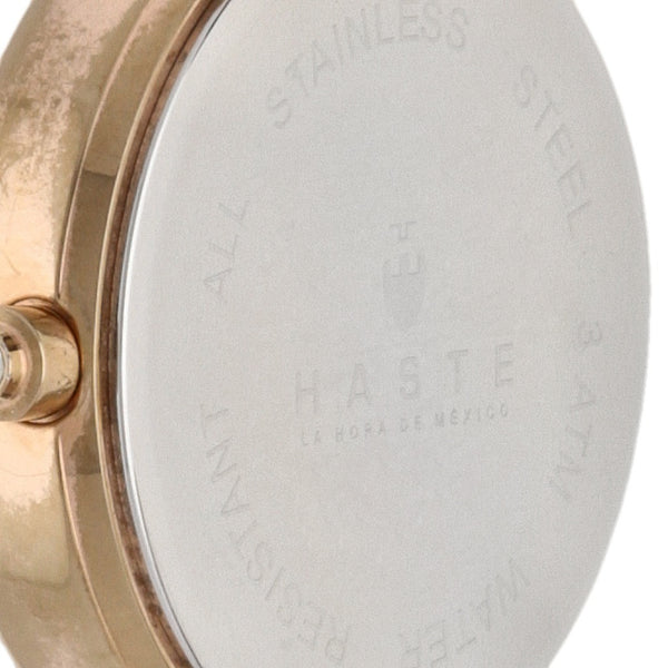 Reloj Haste para dama en acero chapa correa piel.