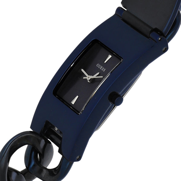Reloj Guess para dama en acero pavonado.