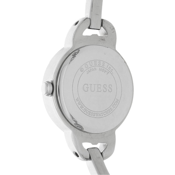 Reloj Guess para dama en acero inoxidable.