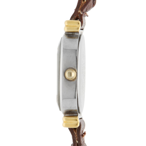 Reloj Citizen para dama en acero / chapa.