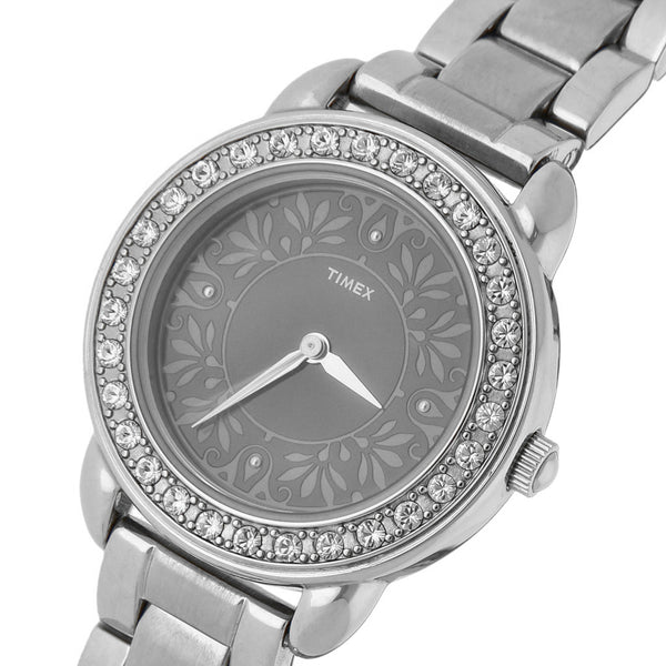 Reloj Timex para dama en acero inoxidable.