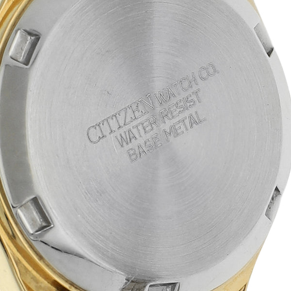 Reloj Citizen para dama en acero chapa.