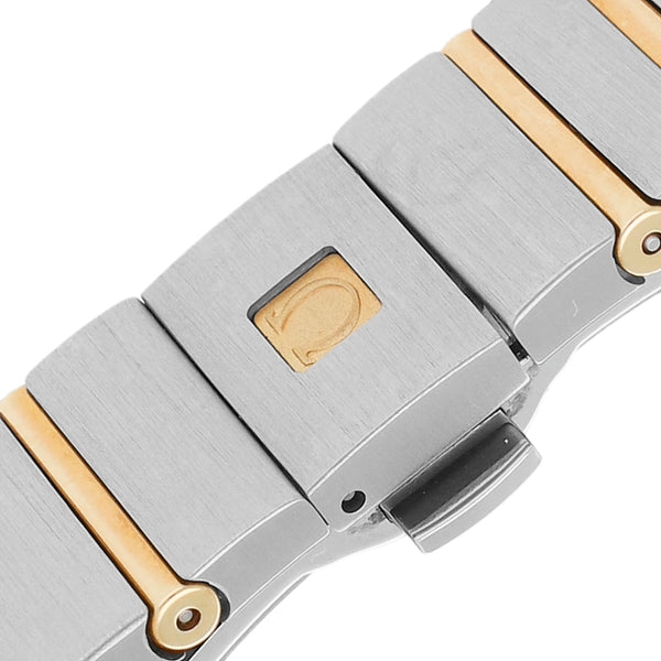 Reloj Omega para dama modelo Constellation vistas en oro amarillo 18 kilates.
