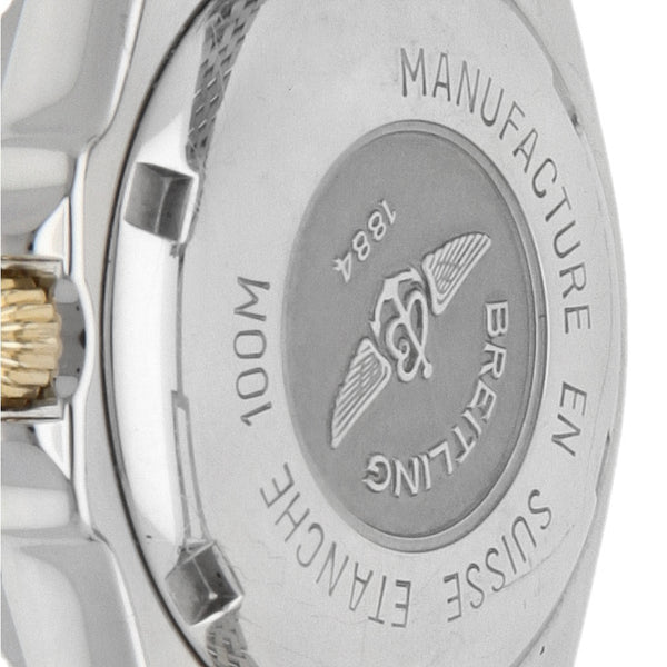 Reloj Breitling para dama modelo Wings vistas en oro amarillo 18 kilates.
