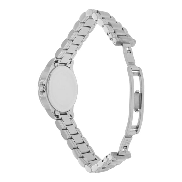 Reloj Bulova para dama en acero inoxidable.