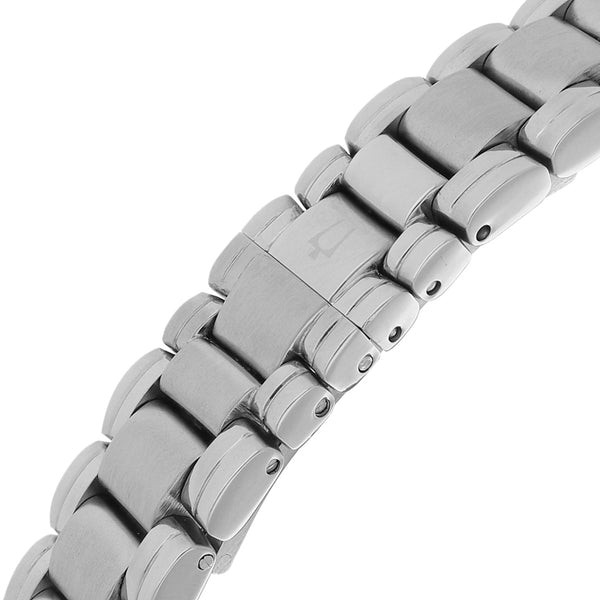 Reloj Bulova para dama en acero inoxidable.