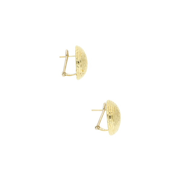 Aretes diseño especial motivo media esfera en oro amarillo 14 kilates.