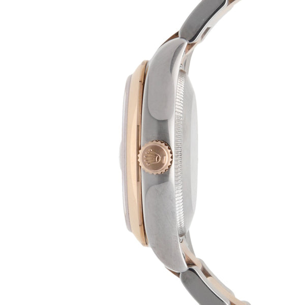 Reloj Rolex para dama modelo Oyster Perpetual DateJust vistas en oro rosa 18 kilates.