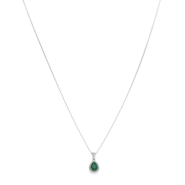 Gargantilla eslabón cruzado y dije diseño especial con diamantes y esmeralda en oro blanco 14 kilates.
