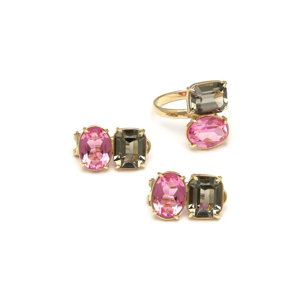 Juego de anillo y aretes diseño especial con topacio y rosa de francia en oro amarillo 14 kilates.