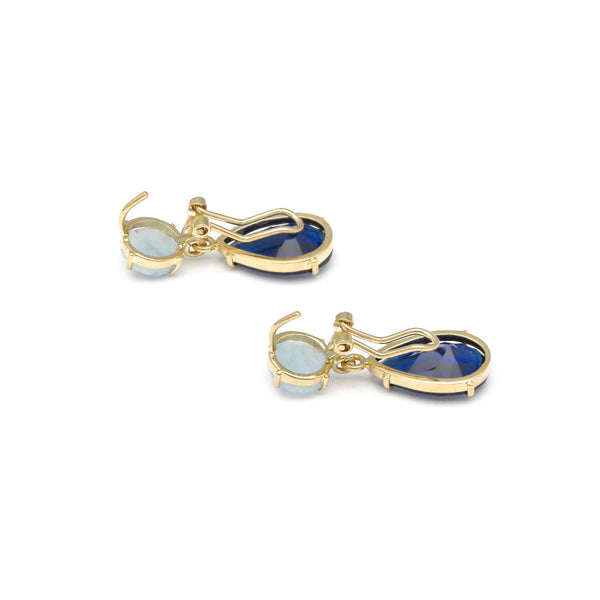 Juego de aretes y dije diseño especial con zafiros y aguamarinas en oro amarillo 14 kilates.