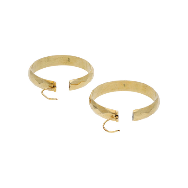 Arracadas facetadas en oro amarillo 18 kilates.