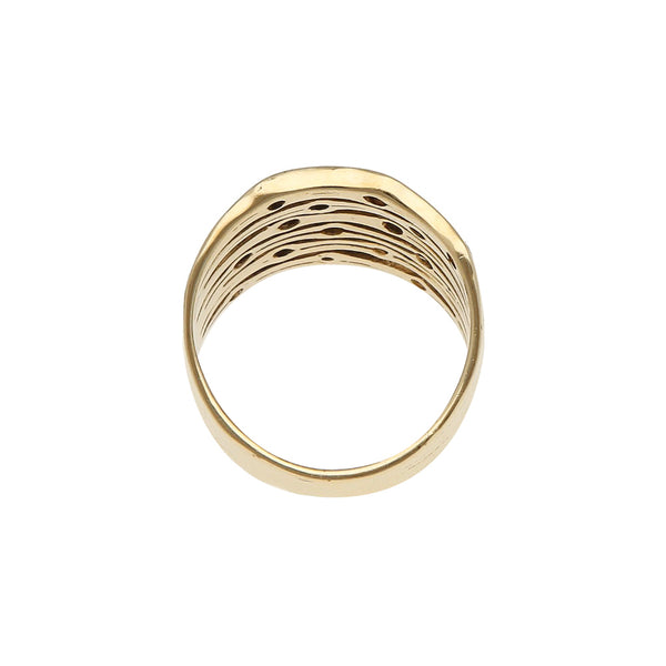 Anillo calado con diamantes en oro amarillo 14 kilates.