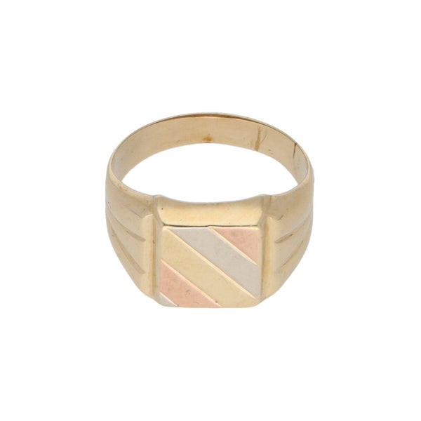 Anillo tipo sello en oro amarillo 14 kilates.