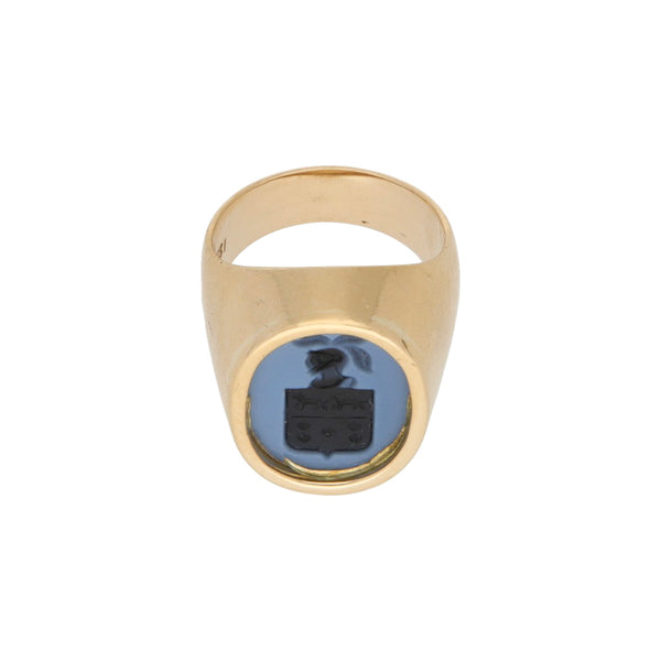 Anillo tipo sello con sintético en oro amarillo 18 kilates.