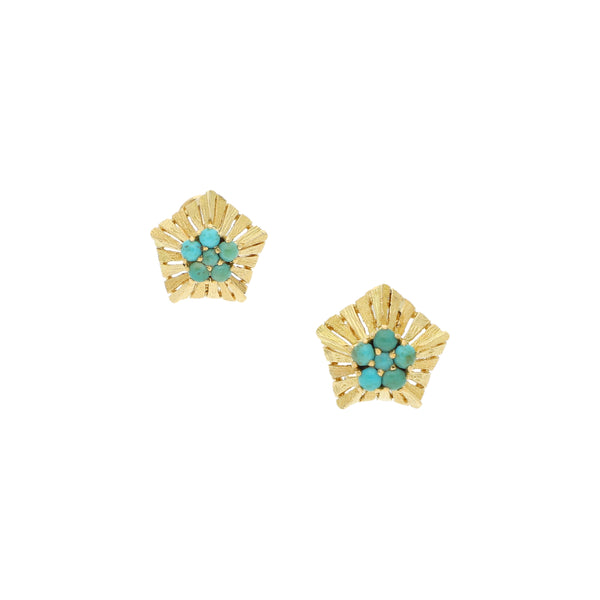 Aretes calados con turquesas en oro amarillo 18 kilates.