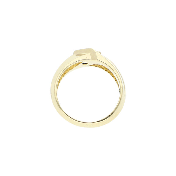 Anillo diseño especial con diamante en oro amarillo 14 kilates.