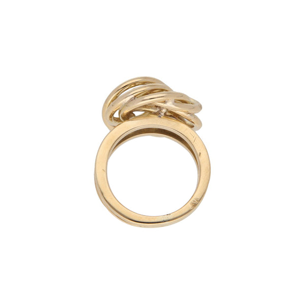 Anillo calado en oro amarillo 14 kilates.