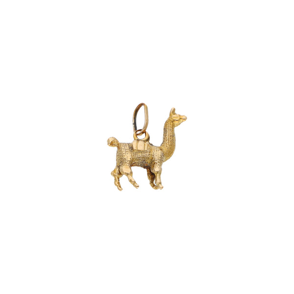 Dije diseño especial motivo llama en oro amarillo 18 kilates.