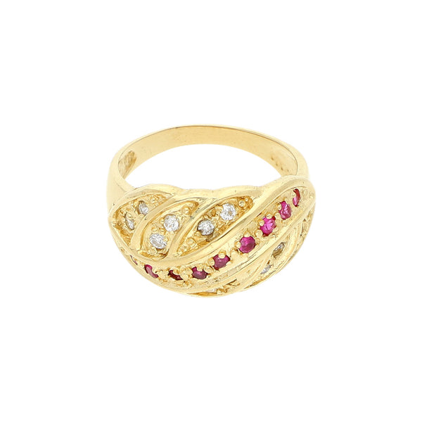 Anillo diseño especial con circonias en oro amarillo 18 kilates.
