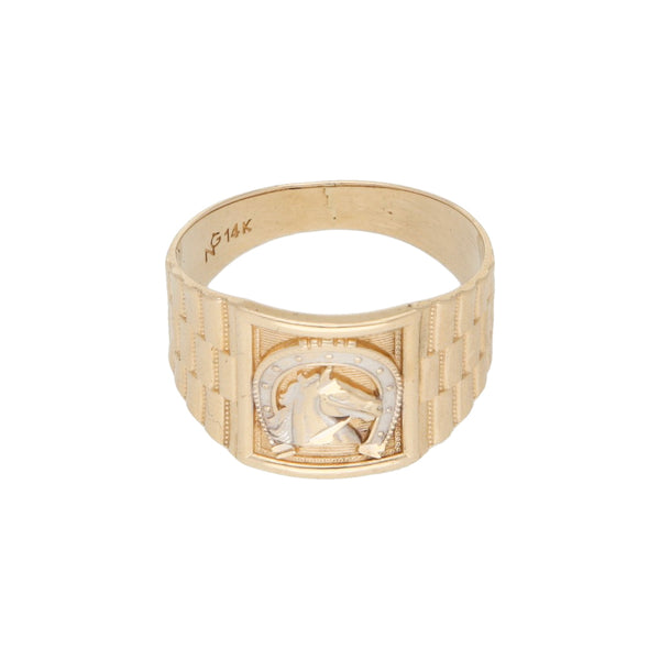 Anillo diseño especial motivo ecuestre en oro dos tonos 14 kilates.