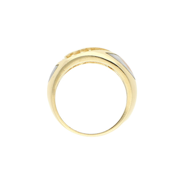 Anillo estilizado con circonias y perla en oro amarillo 14 kilates.