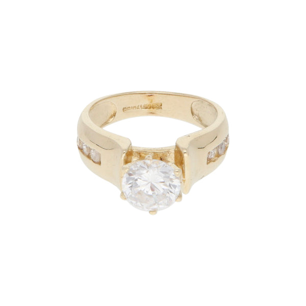 Anillo de compromiso con sintético en oro amarillo 14 kilates.