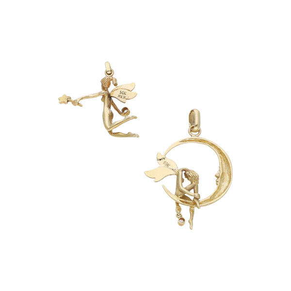 Dos dijes diseño especial con circonias motivo hada en oro amarillo 14 kilates.