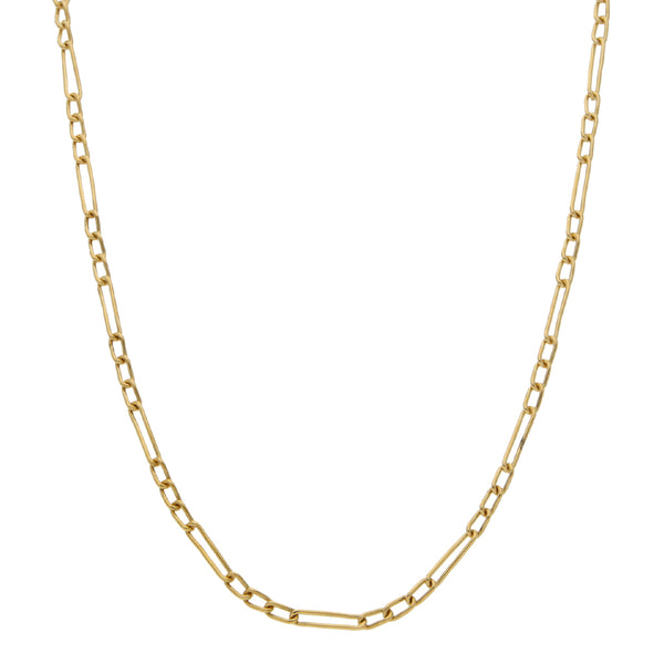 Collar de tres eslabones por uno en oro amarillo 18 kilates.