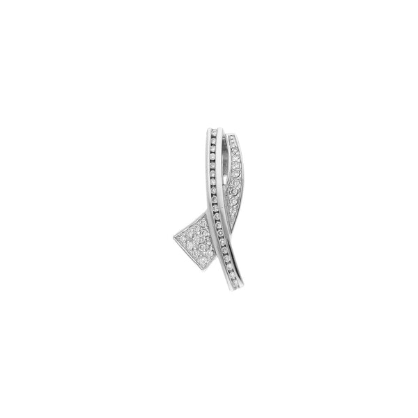Dije estilizado con diamantes en oro blanco 14 kilates.