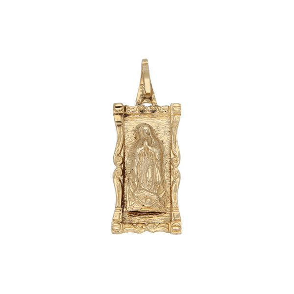 Medalla labrada motivo Virgen de Guadalupe en oro amarillo 14 kilates.