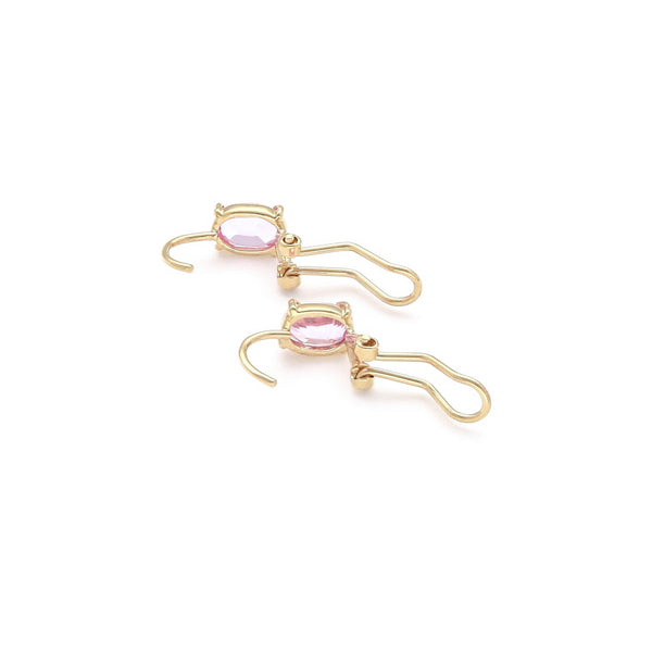 Juego anillo y aretes diseño especial con rosas de Francia en oro amarillo 14 kilates.
