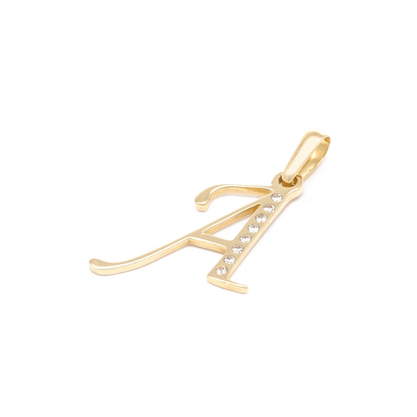 Dije liso con circonias motivo letra A en oro amarillo 14 kilates.