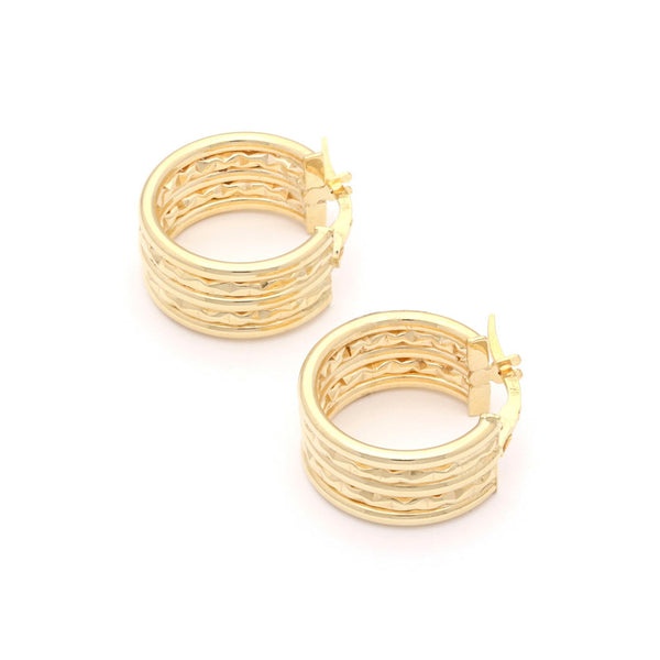 Arracadas facetadas en oro amarillo 14 kilates.