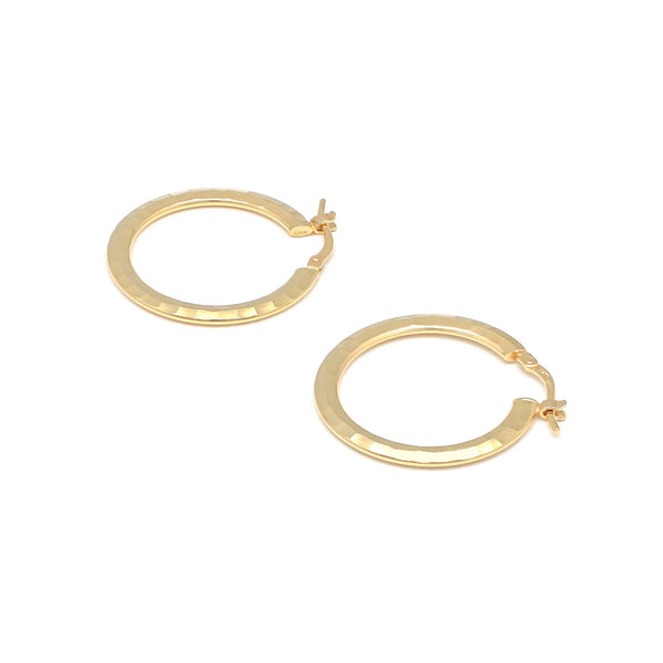Arracadas diseño especial en oro amarillo 14 kilates.