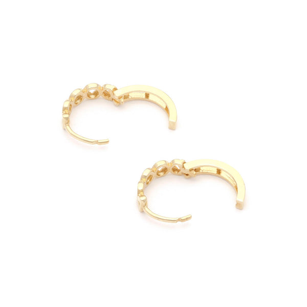 Arracadas caladas en oro amarillo 14 kilates.
